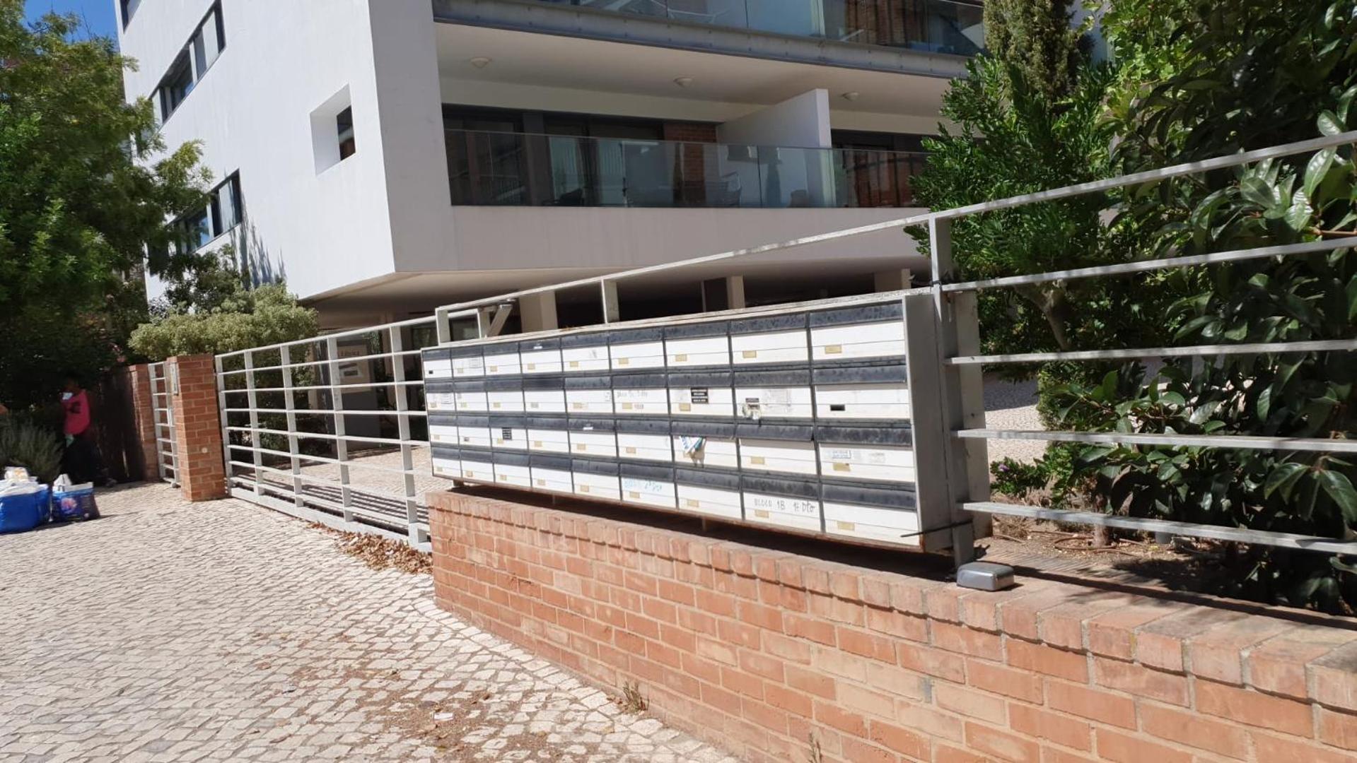 Lagos Factory Green Exterior photo
